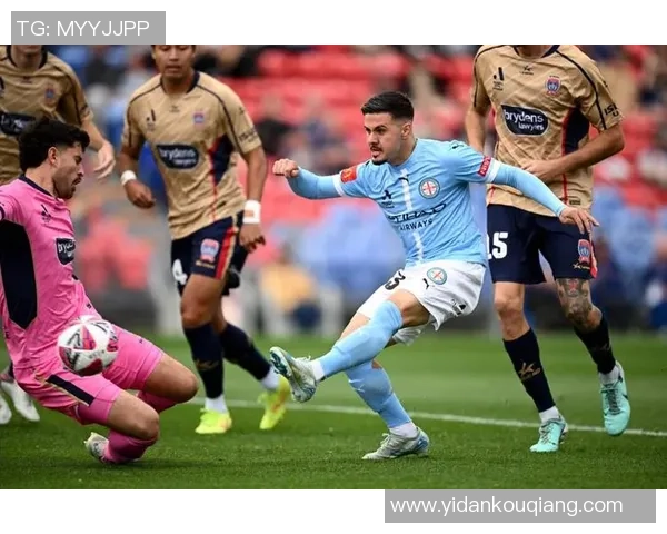 101惠灵顿凤凰迎战墨尔本城力争主场胜利展现球队实力